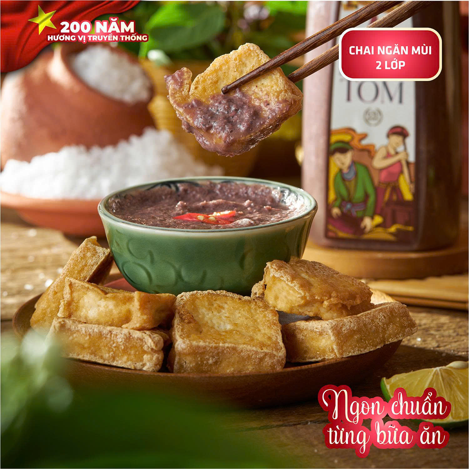 Mắm tôm chấm đậu rán nóng